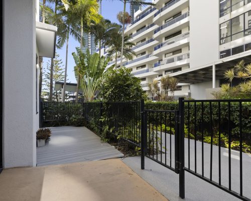 1-web-or-mls-32-surf-parade-01