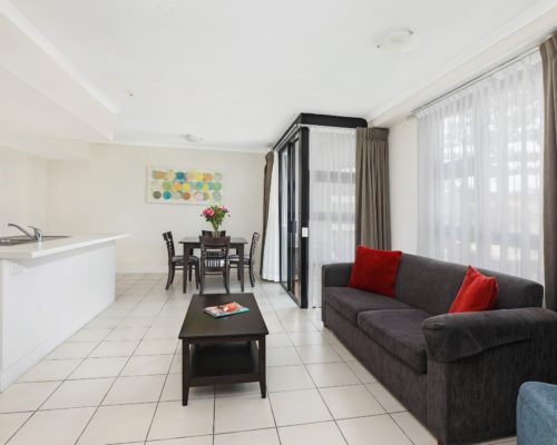 102-2-bedroom-broadbeach-accommodation-neptune-resort4