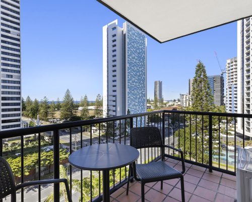 2-web-or-mls-32-surf-parade-704