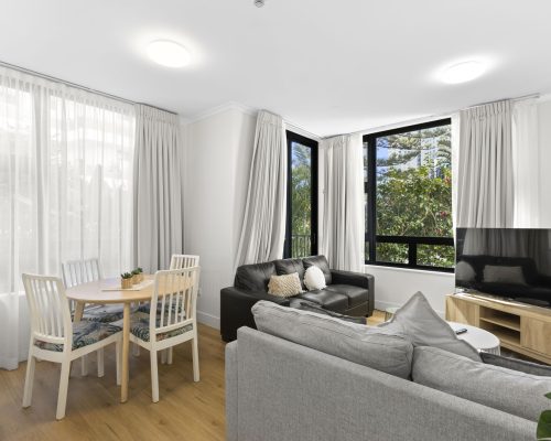 3-web-or-mls-32-surf-parade-01