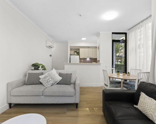 4-web-or-mls-32-surf-parade-01