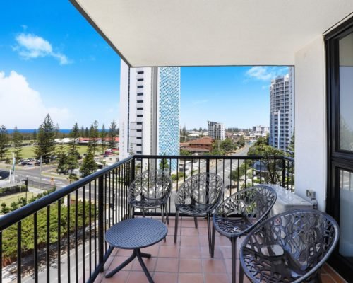 703-2-bedroom-broadbeach-accommodation-neptune-resort7