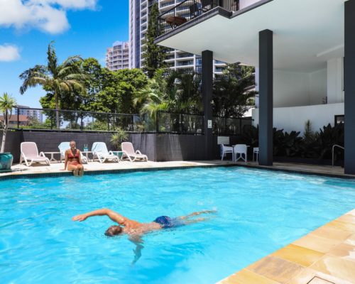 Broadbeach-accommodation-neptune-resort-swimming-pool3