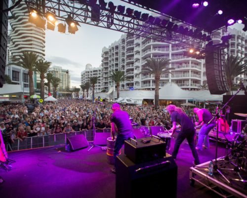 blues-on-broadbeach-(1)