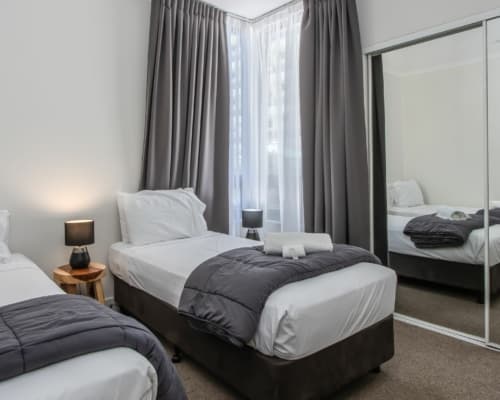 broadbeach-2-bedroom-holiday-accommodation(2)