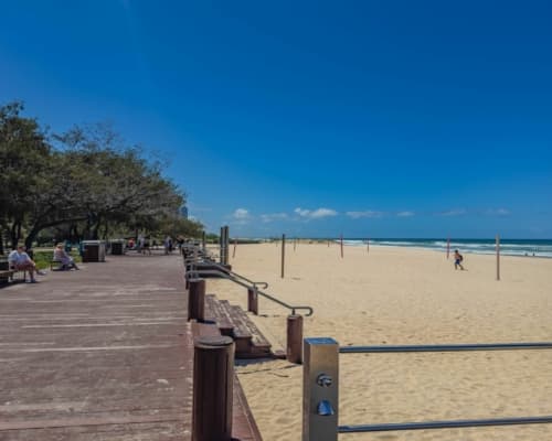 broadbeach-holiday-destinations(2)