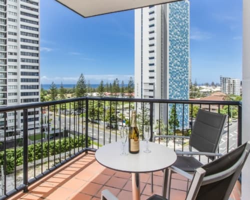 broadbeach-superior-1-bedroom-holiday-accommodation(9)